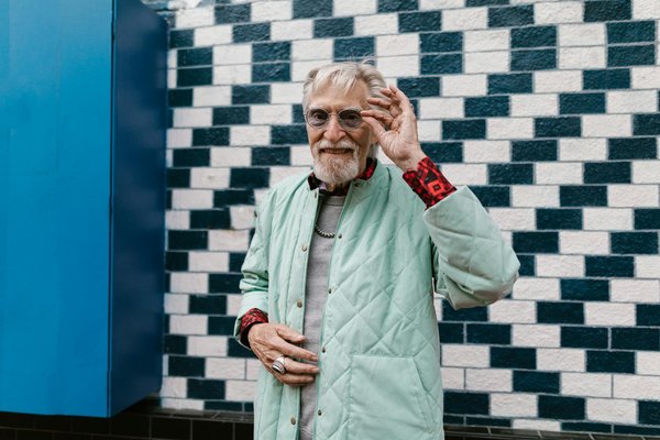 La Fusión Perfecta de Moda y Belleza para Esta Temporada